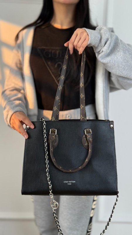 شنطة - Louis Vuitton / كوالتي ماستر