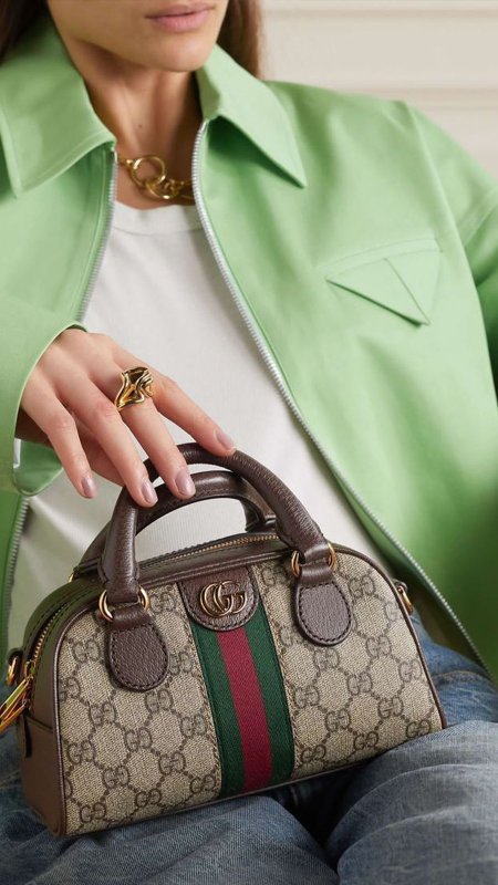 شنطة - Gucci speedy / شامل علبة كوبي ماستر