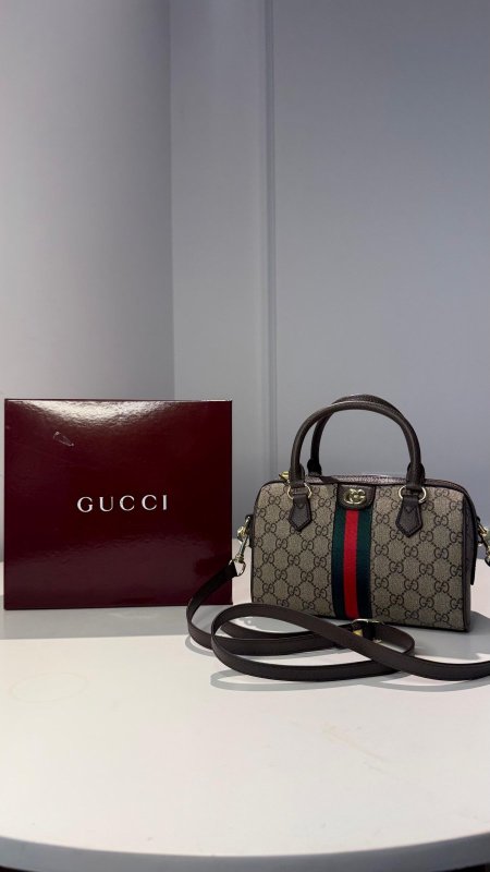 شنطة - Gucci speedy مقاس صغير / شامل علبة الشركة
