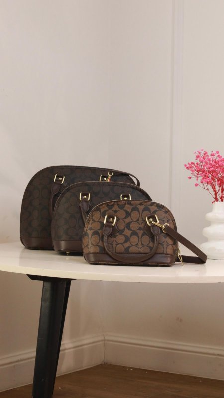 شنطة - كوتش هرمي بني محروق  / ٣ مقاسات