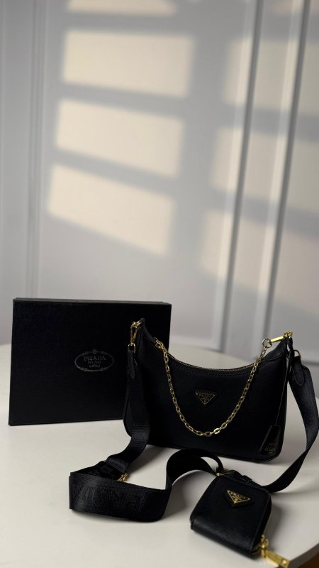 شنطة - Prada / بعلبتين الشركة نسخة عالية