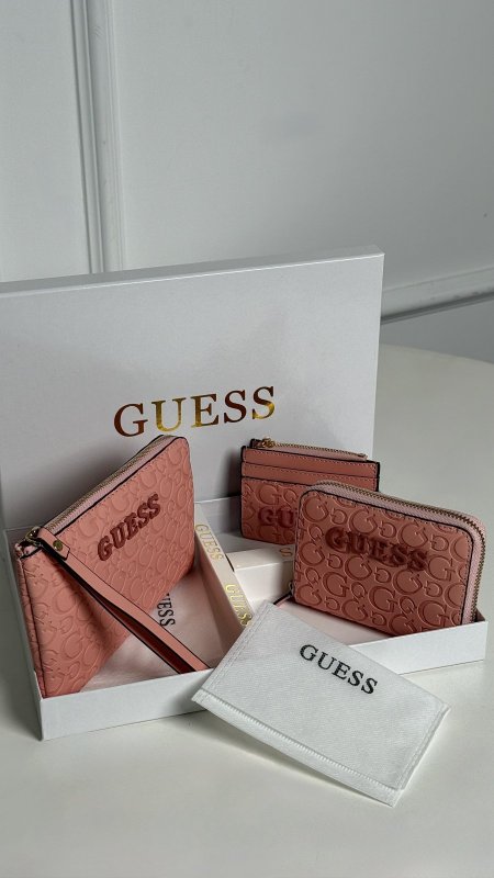 طقم جزدان اقتصادي -GUESS  / ٣ قطع - شامل علبة الشركة
