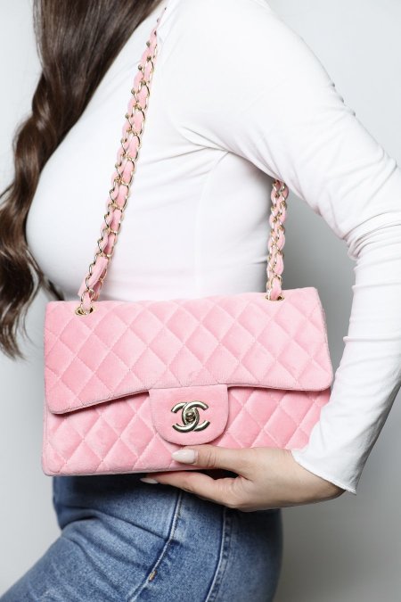 شنطة - Chanel Clasic شمواه  - زهري شمواه <br> <span class='text-color-warm'>نفدت الكمية</span>