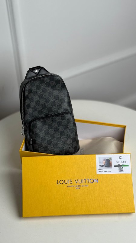 أسود مربعات