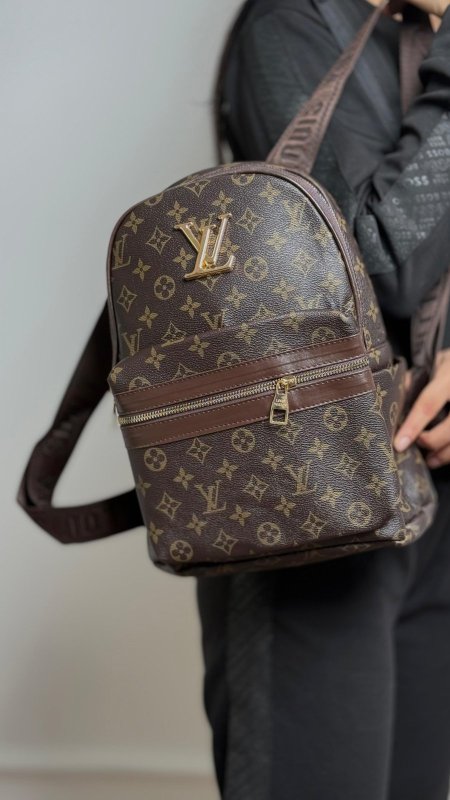 لويس فيتون / شعار كبير بني