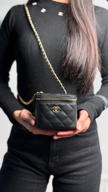 شنطة - Chanel makeup   - كواليتي ماستر / شامل علبة الشركة  c8307