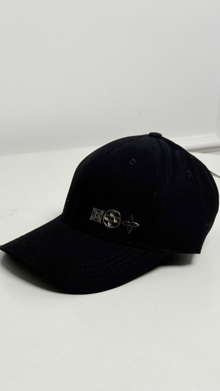 طاقية ماركة - Louis Vuitton - كواليتي ماستر