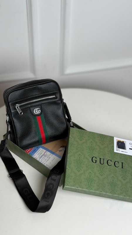 أسود شعار شريط