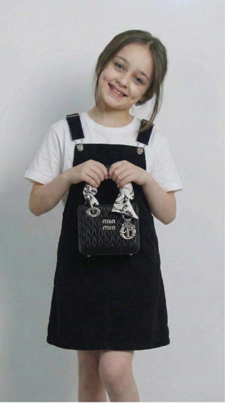 شنطة  MIU MIU بناتي اطفال