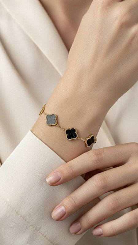 ذهبي اسود رخام