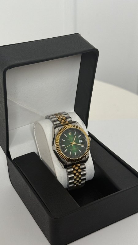 مكس أخضر غامق