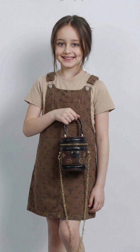 بني محروق أسود إسطوانة