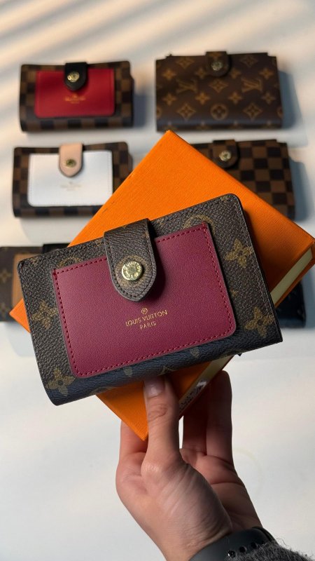 بني شعار/ أحمر