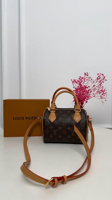 شنطة - Louis Vuitton Speedy 16 CM/ شامل علبة الشركة
