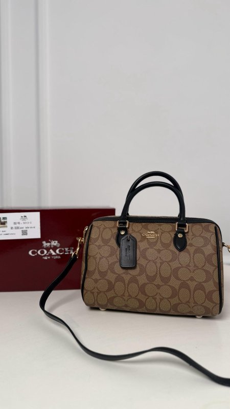 شنطة - Coach speedy - كوالتي ماستر/ شامل علبة الشركة