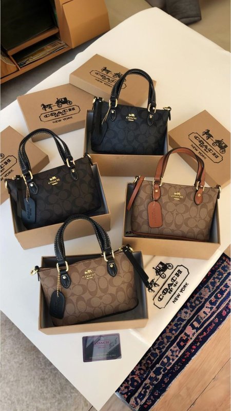 شنطة - Coach Mini / شامل علبة الشركة - #0336