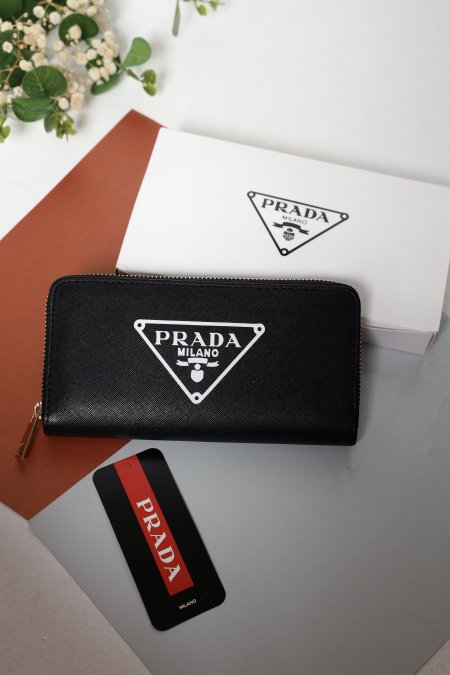 جزدان فراطة كبير - ماركة شامل علبة - Prada