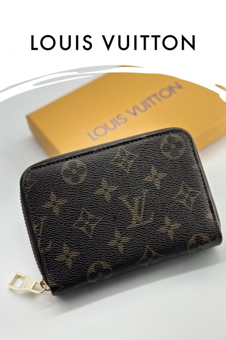 LOUIS Vuitton — compact wallet