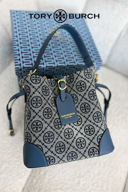 شنطة - Tory Burch / شامل علبة الشركة