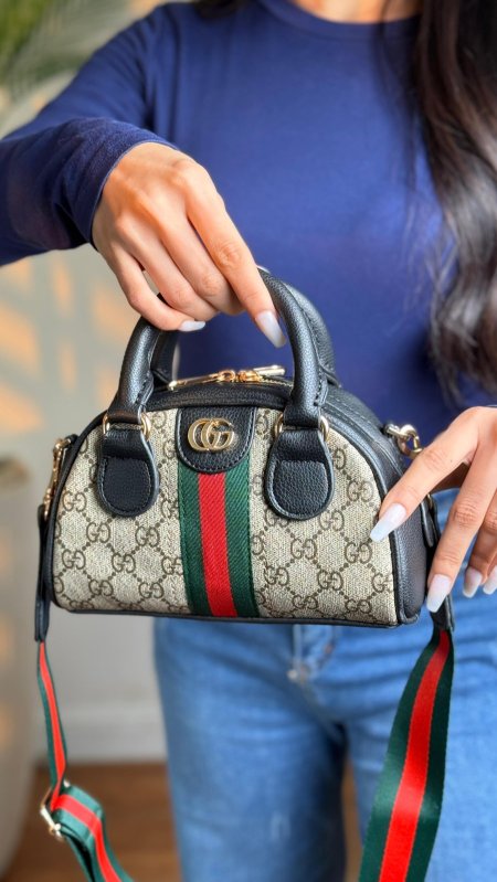 بيج اطار اسود