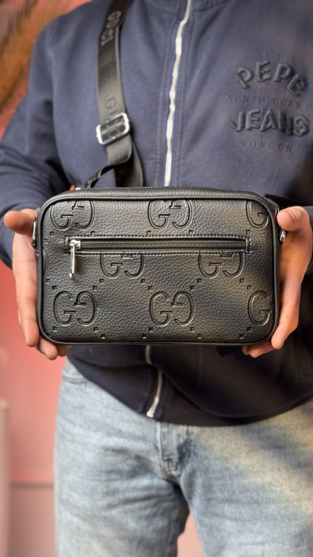 اسود شعار حفر كبير