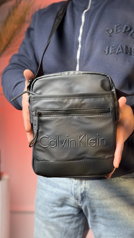 اسود شعار صغير