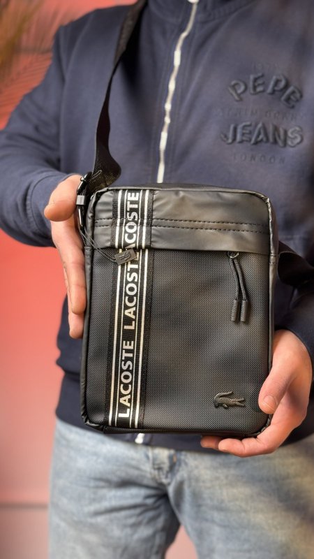 شعار ابيض اسود