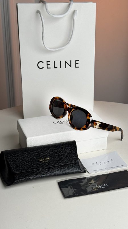 نظارة - Celine / شامل علبة وكيس الشركة