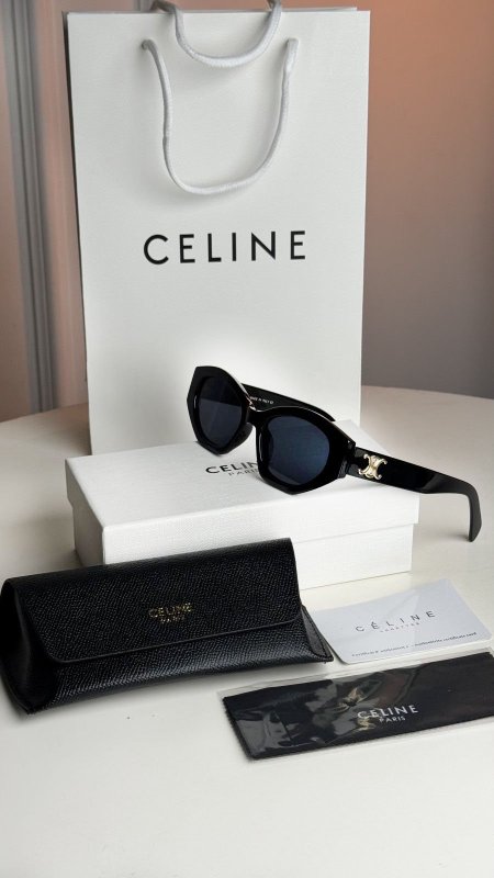 نظارة - Celine / شامل علبة وكيس الشركة