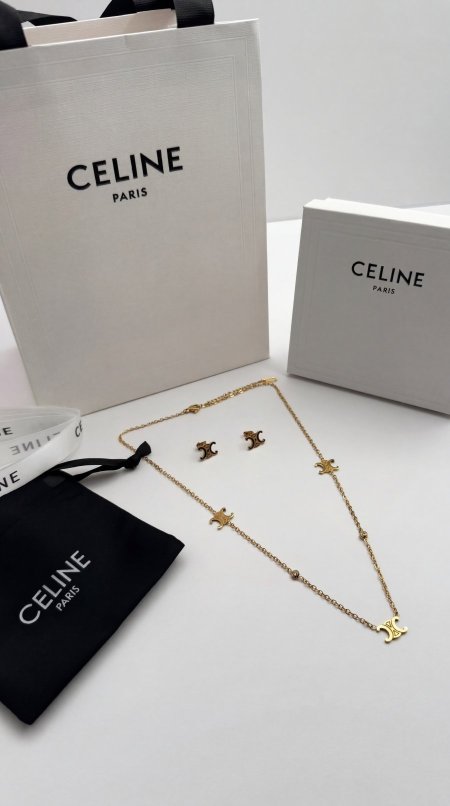 طقم سنسال وحلق - Celine \ شامل علبة وكيس الشركة