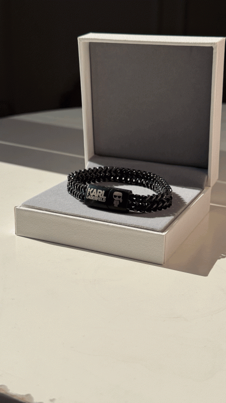 اسوارة - Karl Lagerfeld الشبابية / شامل علبة