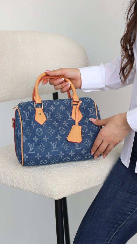 شنطة - Lv speedy / شامل علبة الشركة - جينز