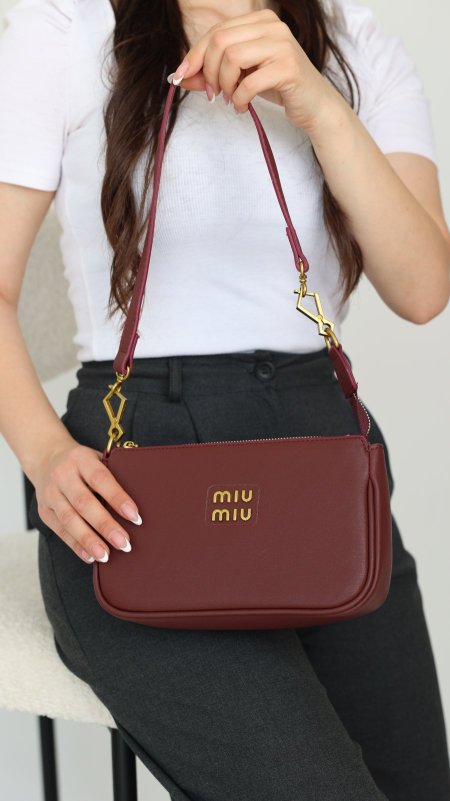 شنطة - Miu Miu / غير شامل علبة - خمري