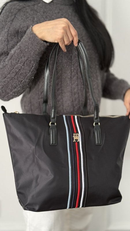 شنطة Tommy Hilfiger - قماش