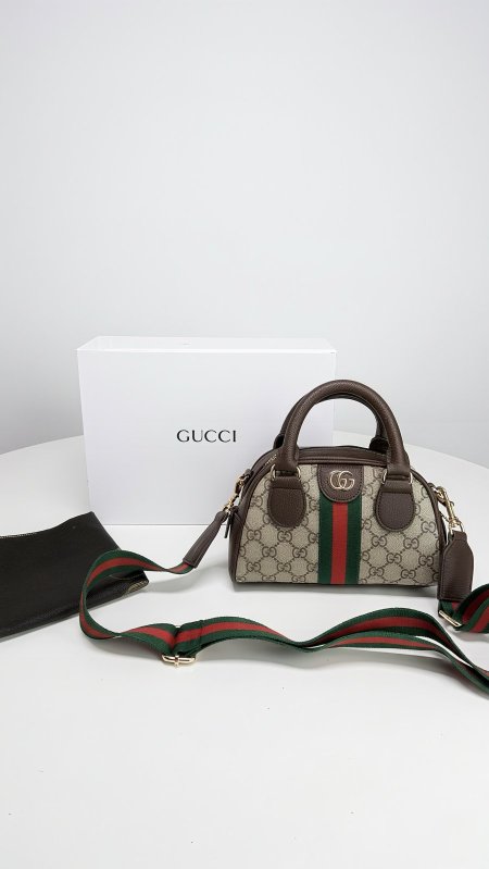 شنطة - Gucci / ماستر كواليتي شامل علبة