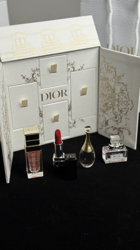 طقم عطر - DIOR LE MINI 30 MONTAIGNE - شامل كيس الشركة / كوبي ماستر