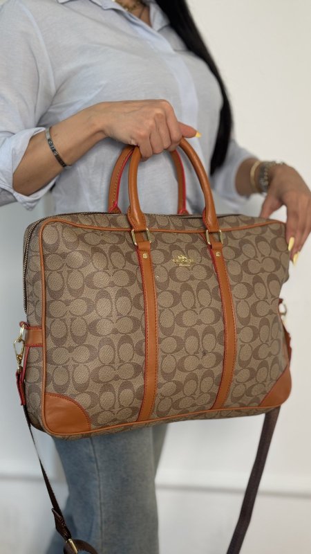 كوتش عسلي بيج