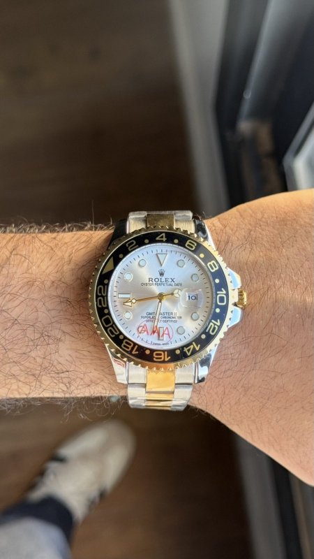 مكس مينا ابيض