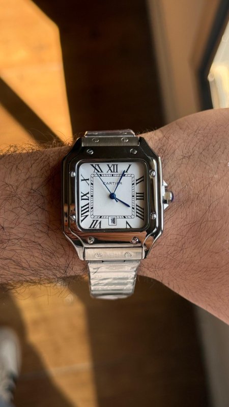 ساعة Cartier فخمه رجالية شامل علبة و كيس