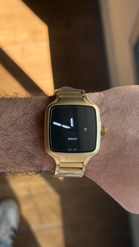 ساعة - Rado مربع شامل علبة و كيس
