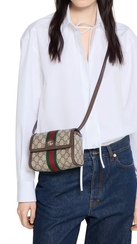 شنطة - Gucci حجم صغير / شامل علبة الشركة دوبل بوكس