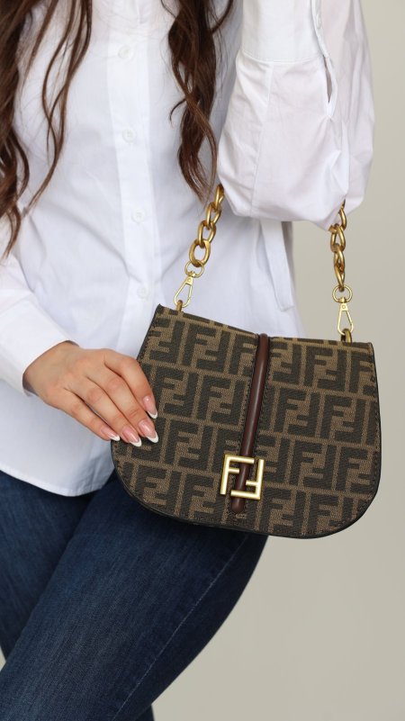 شنطة - Fendi c'mon  / غير شامل علبة - قماش فيندي