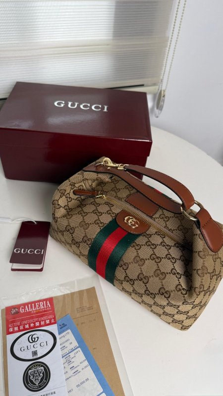 شنطة - Gucci كوالتي ماستر- شامل علبة الشركة