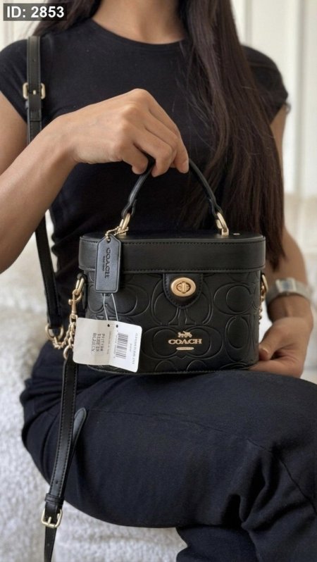 اسود - PU Black