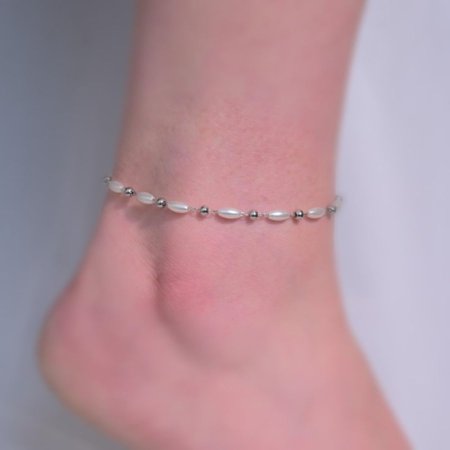 فضي مع حجر لولو ابيض