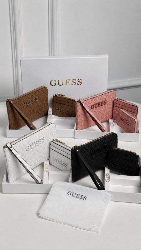 طقم جزدان اقتصادي -GUESS  / ٣ قطع - شامل علبة الشركة