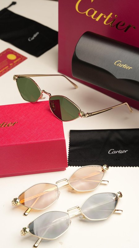 نظارة - Cartier / شامل كيس و علبة الشركة