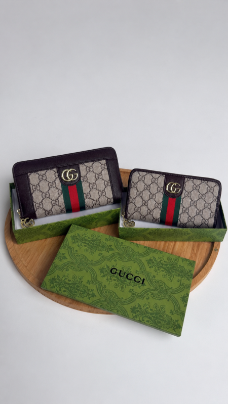 جزدان  Gucci - حجم كبير / شامل علبة الشركة