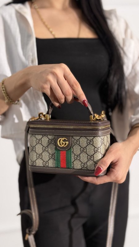 شنطة - GUCCI - ميك أب / شامل علبة الشركة