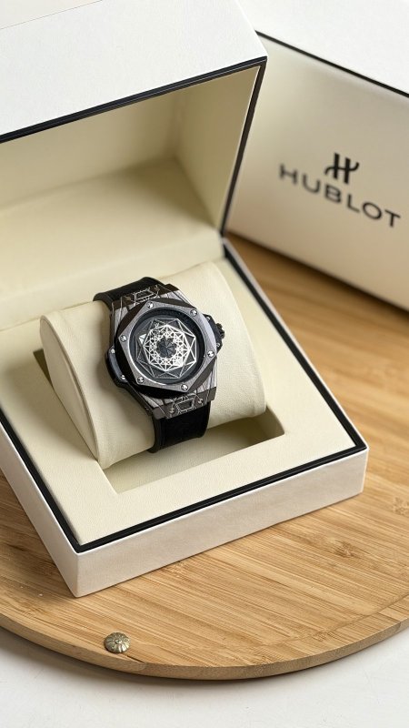 ساعة Hublot Big Bang - شامل علبة و كيس